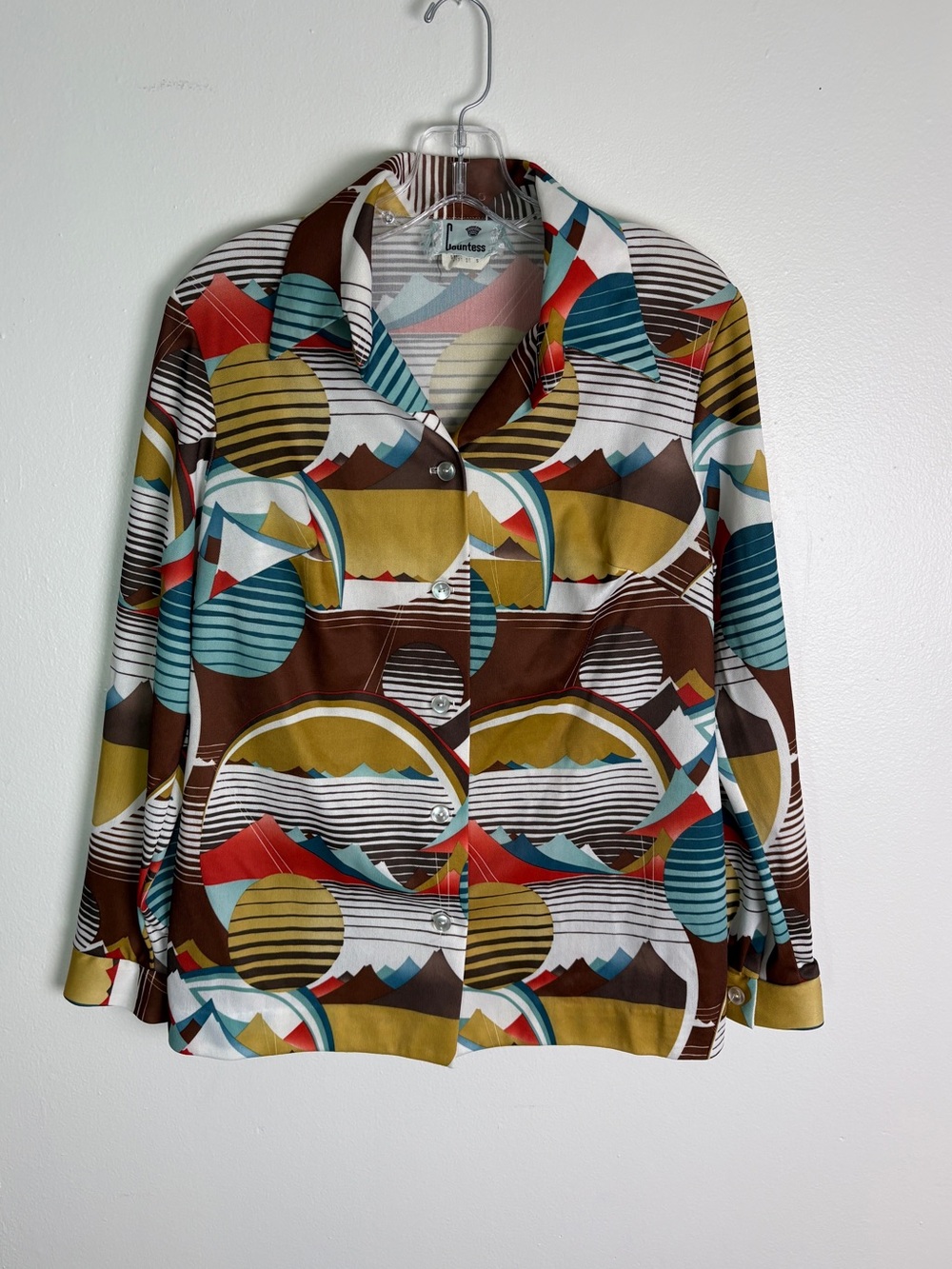VTG 70s Retro Button-Up Shirt with Abstract Pattern